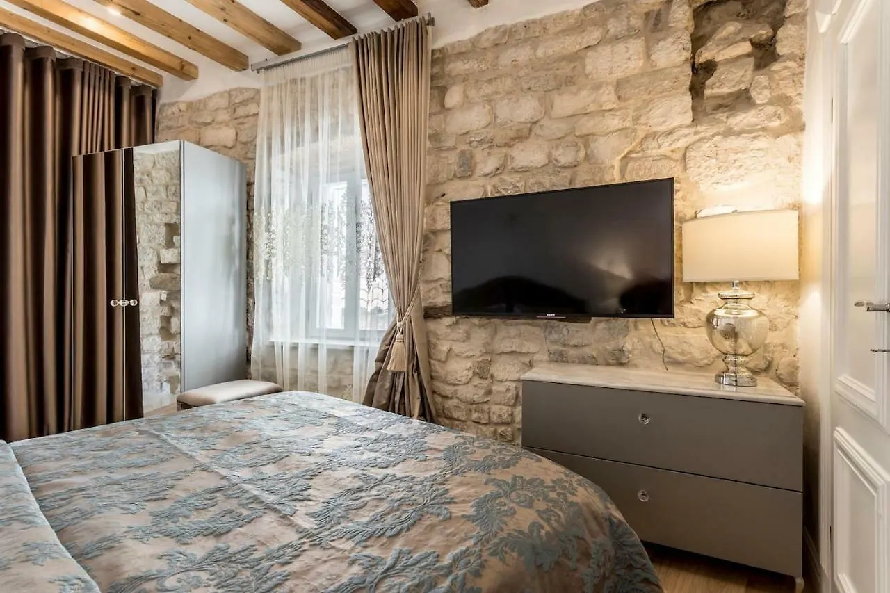 Berislavic Palace Trogir 0*,