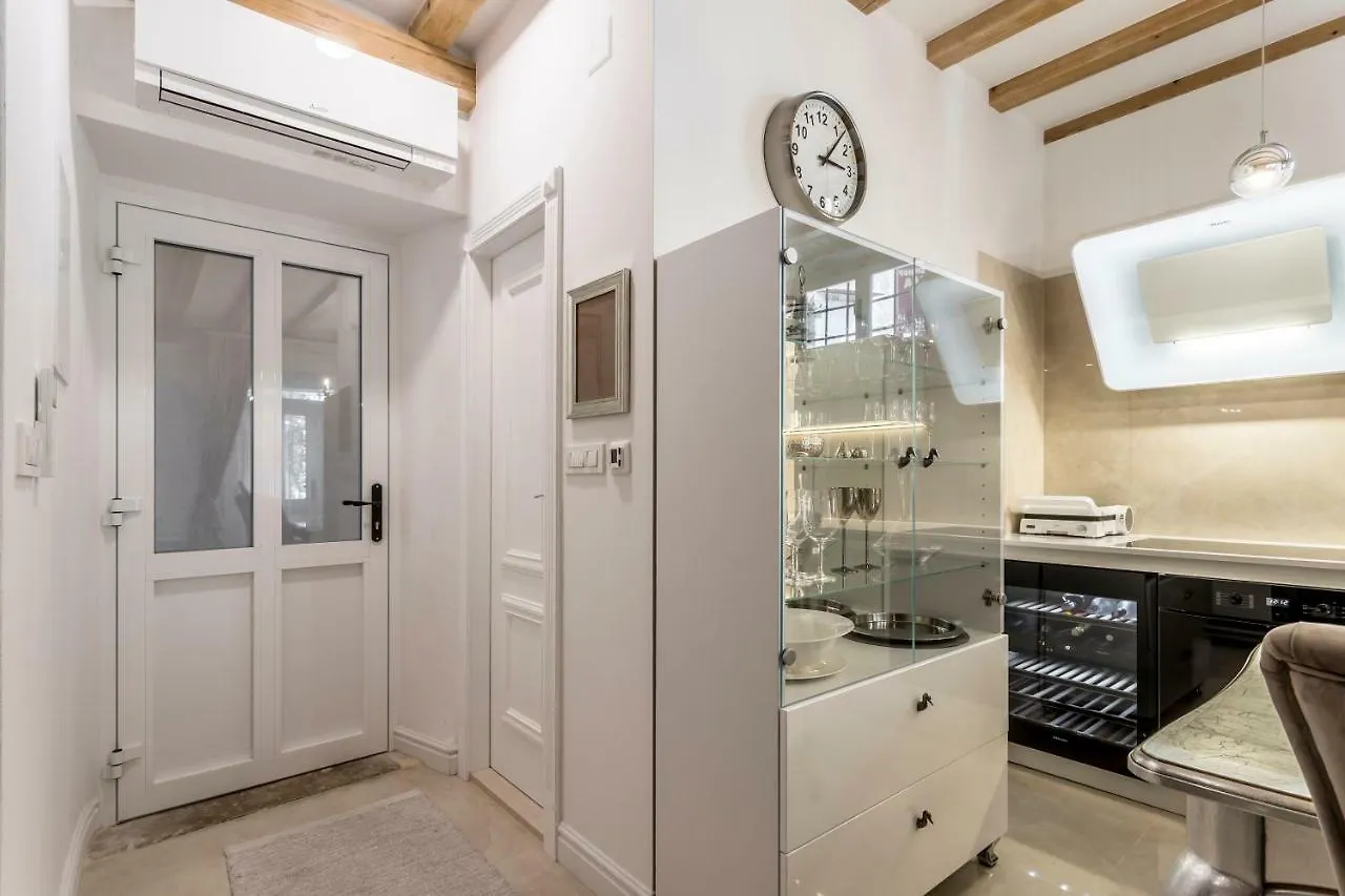 Apartment Berislavic Palace Trogir