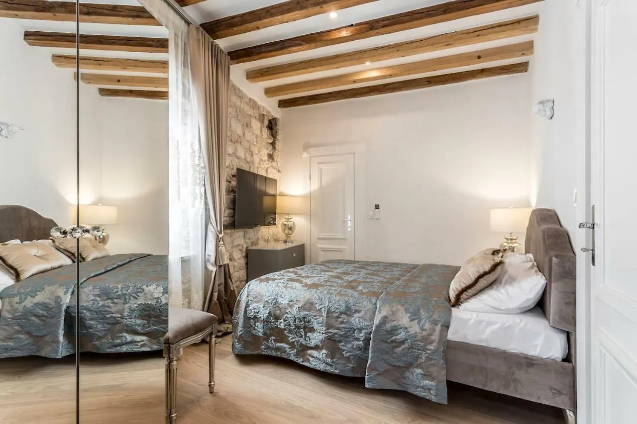 Apartment Berislavic Palace Trogir