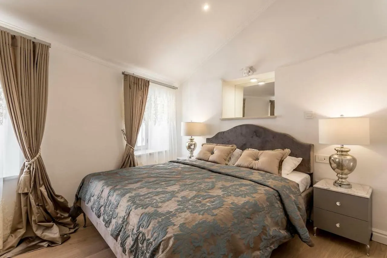 Berislavic Palace Trogir Apartment