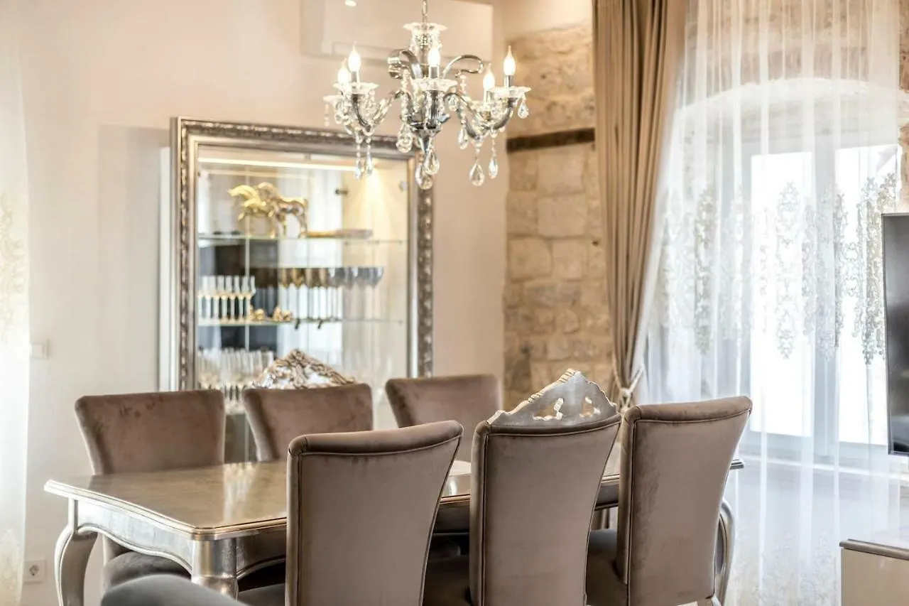 Berislavic Palace Trogir Apartment