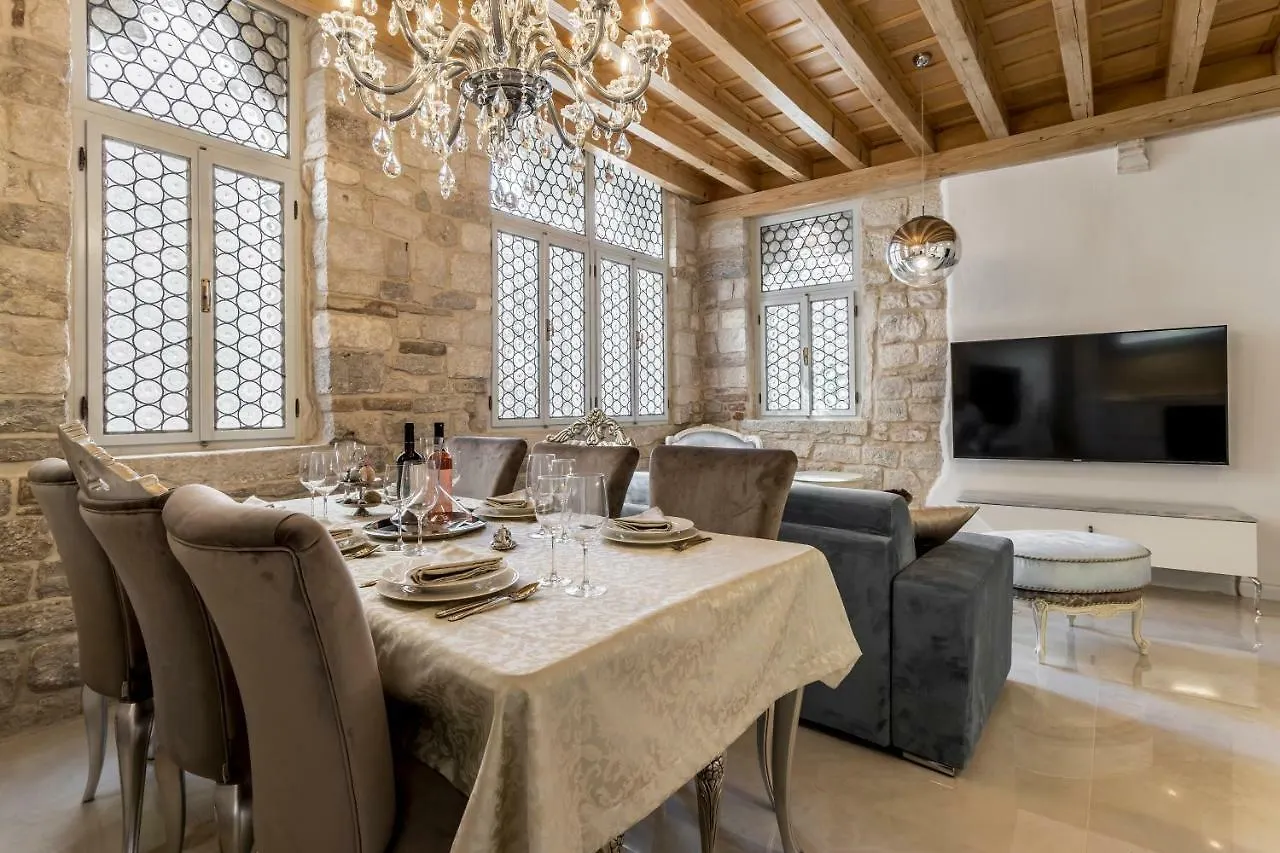 Berislavic Palace Trogir Apartment